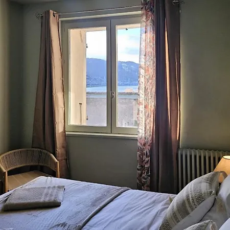 Le Petit Nid, 2 Chambres Privees Pour 4, Dans Maison Partagee Vendégház Sablons