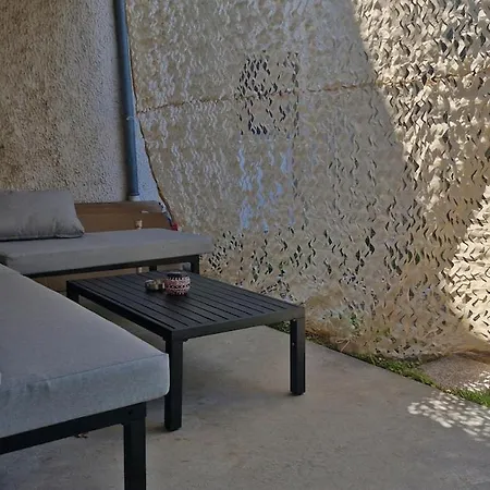 Le Petit Nid, 2 Chambres Privees Pour 4, Dans Maison Partagee Sablons