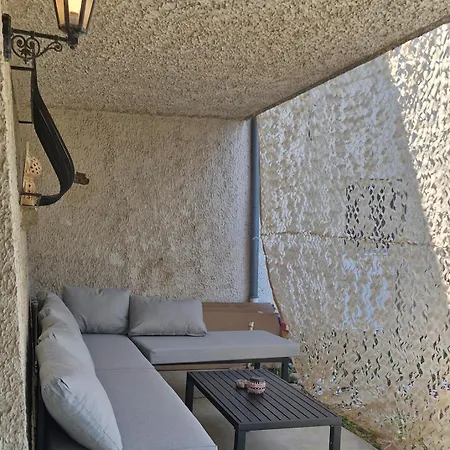 Vendégház Le Petit Nid, 2 Chambres Privees Pour 4, Dans Maison Partagee *